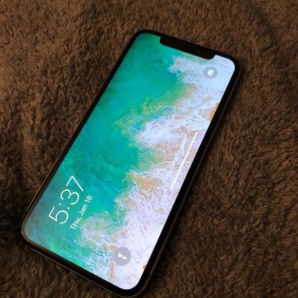 iPhone X - Picture 1 of 4